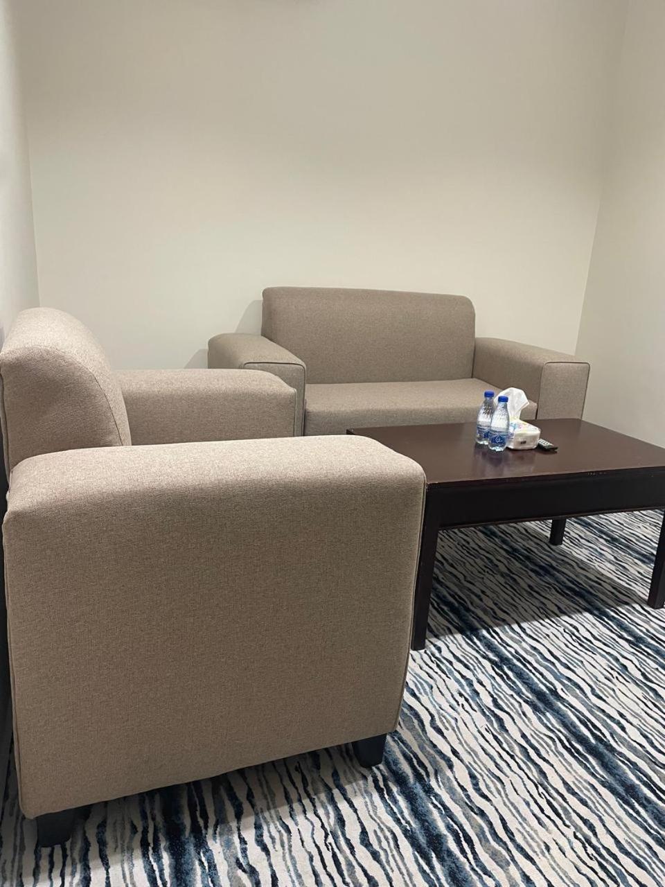 ראביג White Beach Hotel Suites מראה חיצוני תמונה
