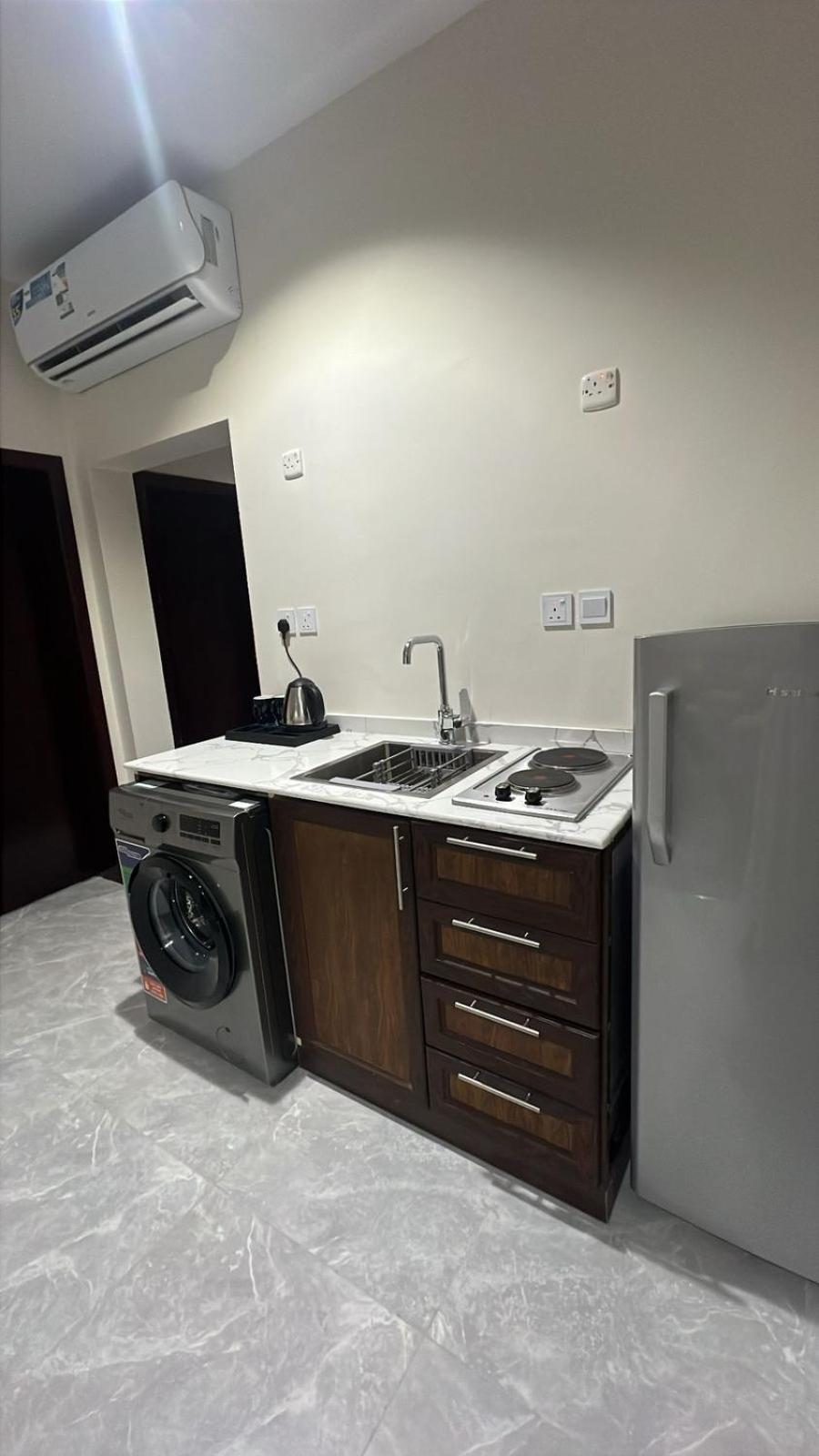 ראביג White Beach Hotel Suites מראה חיצוני תמונה