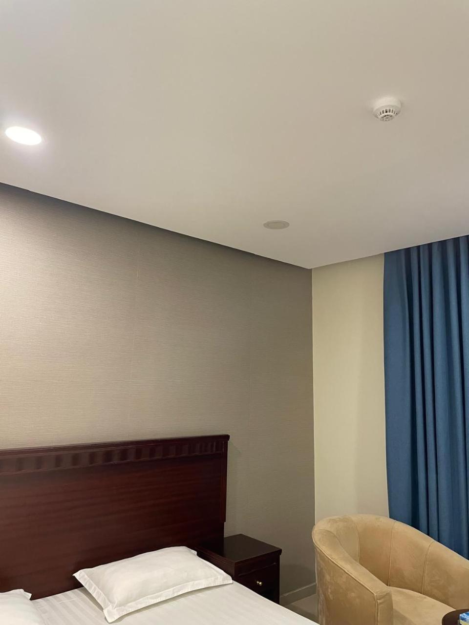 ראביג White Beach Hotel Suites מראה חיצוני תמונה