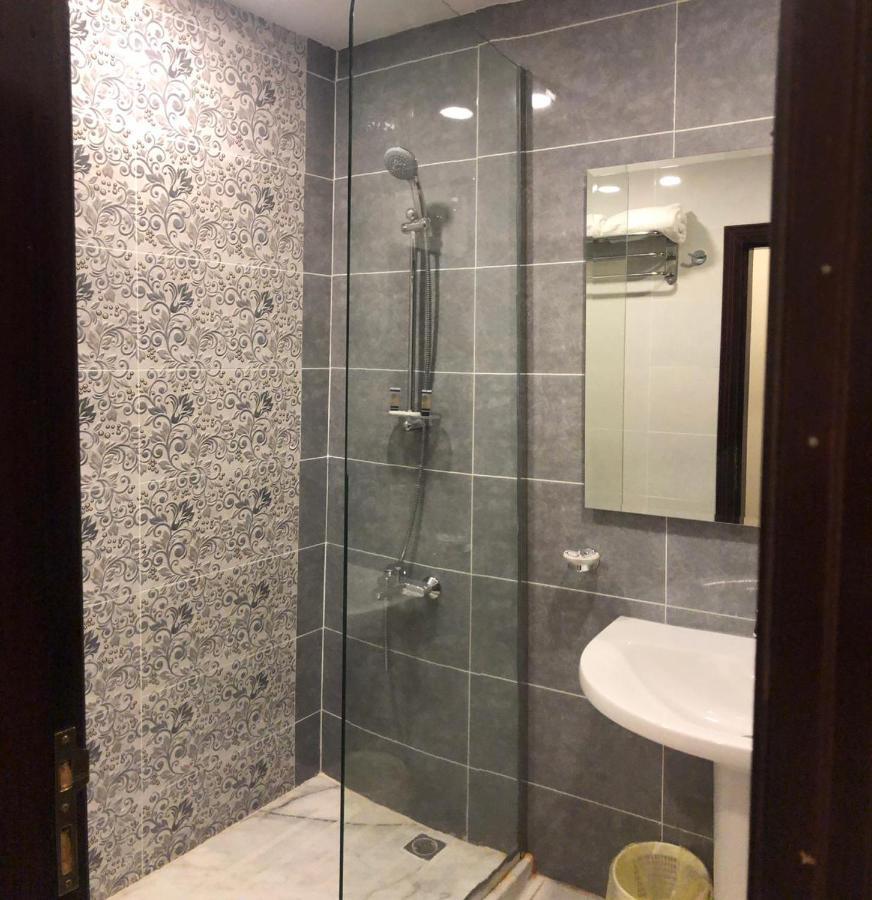 ראביג White Beach Hotel Suites מראה חיצוני תמונה